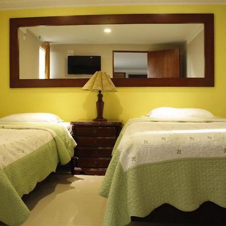 פאסטו Hotel Confort Sweet מראה חיצוני תמונה