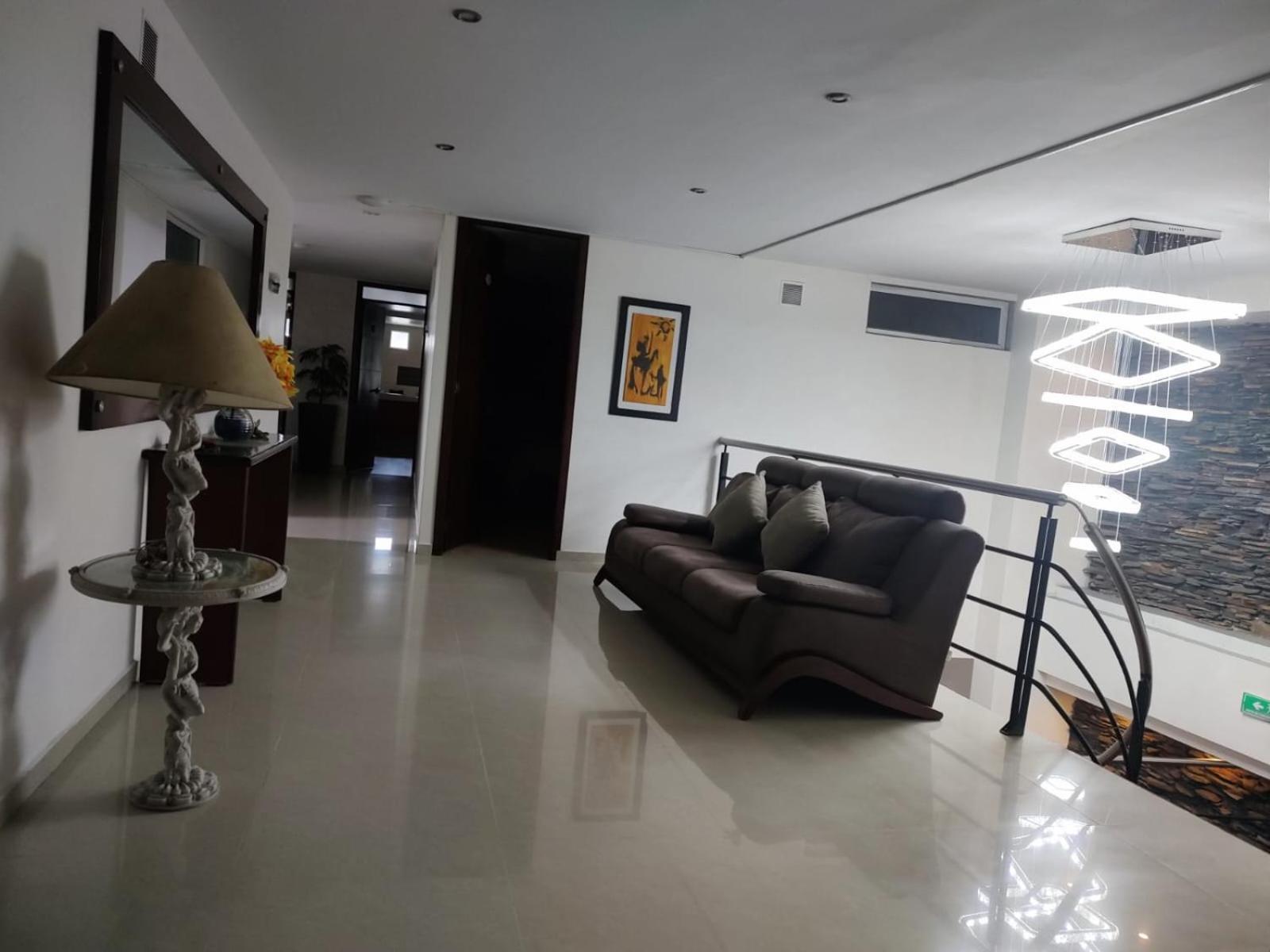 פאסטו Hotel Confort Sweet מראה חיצוני תמונה